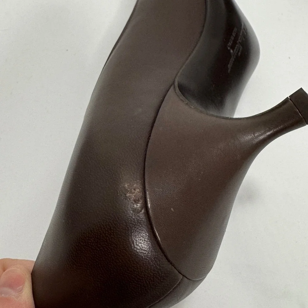 Salvatore Ferragamo Women Dark Brown Leather Pointed Toe Kitten Heels Size 8.5 B